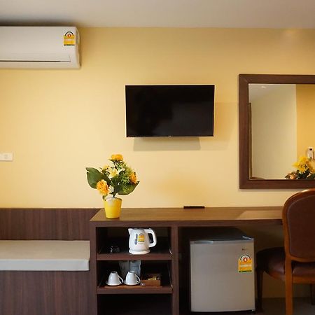 มูน บัดเจ็ต โฮเทล Hotel Ao Nang ภายนอก รูปภาพ